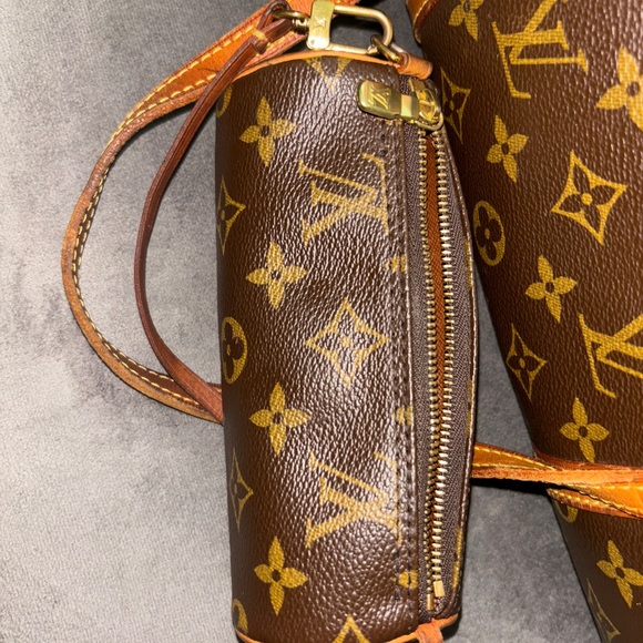 Louis Vuitton papillon 30 Monorgram WITH pochette - Picture 3 of 5